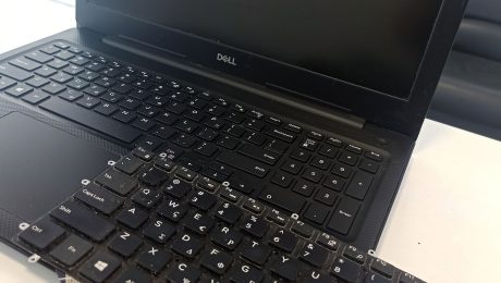 Dell Vostro 3580 – Αλλαγή ενσωματωμένου πληκτρολογίου με πλήρη αποσυναρμολόγηση