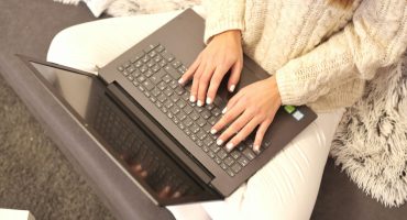 Φθηνά & οικονομικά laptop – refurbished business επιλογές ACPC